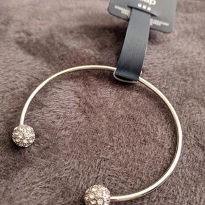 NWT Gap Silver bracelet with sparkle snowb…